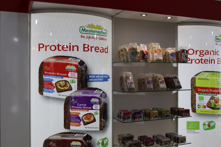 Mestemacher displays an extensive range of specialized bread products, such as high-protein, low-carb, and keto varieties.